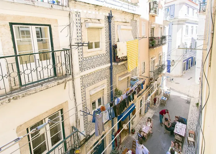 Santos Prime Hideaway, Food & River Nearby Lejlighed Lisboa