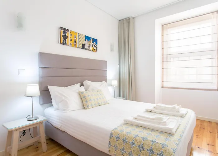 Santos Prime Hideaway, Food & River Nearby Lisboa